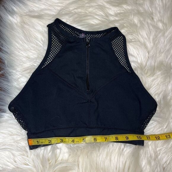 Betsey Johnson black Performance Zip Front Mesh Yoga Sports Bra sz small - Picture 8 of 9
